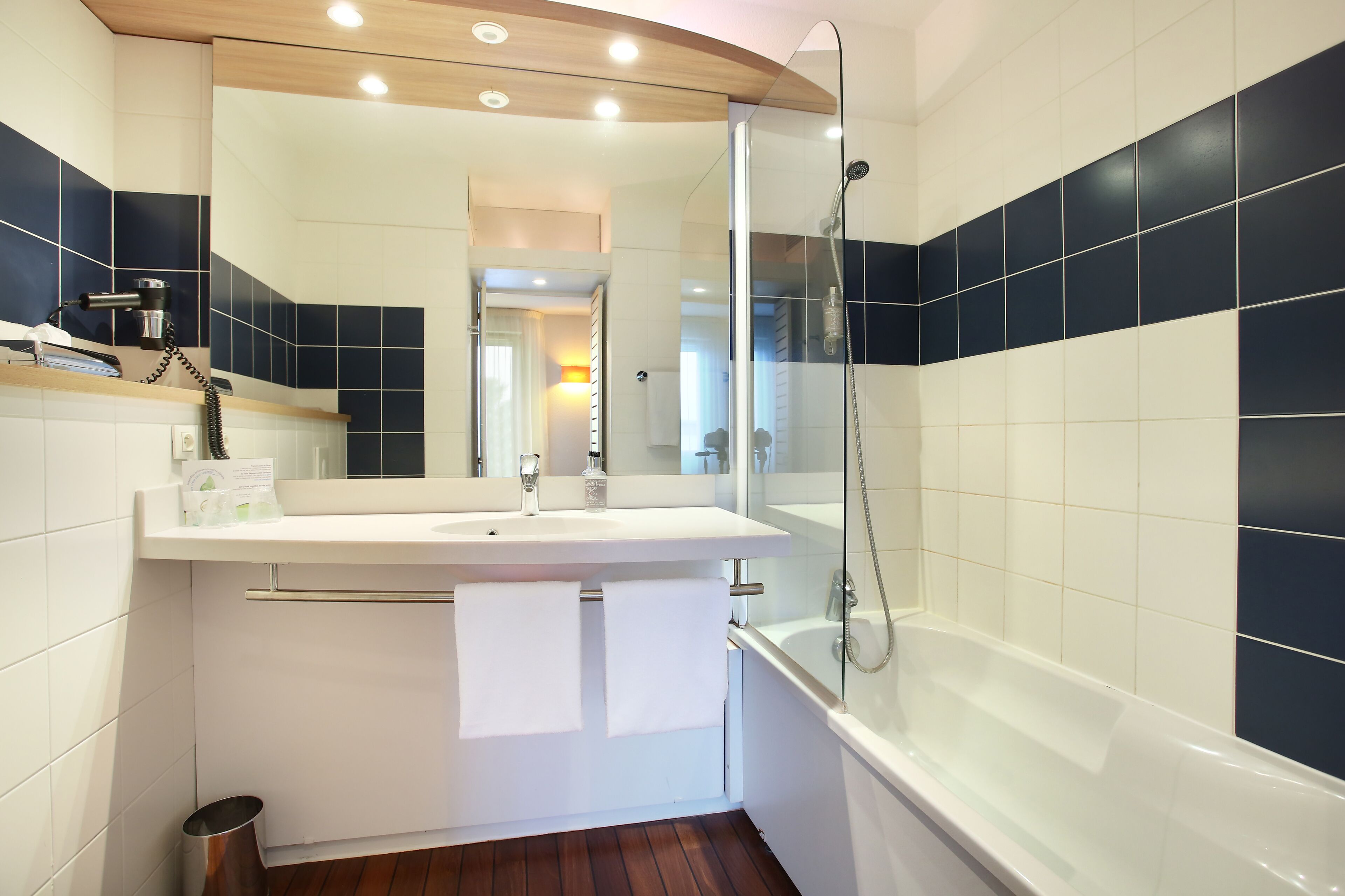 comfort room | bathroom | hair dryer, towels