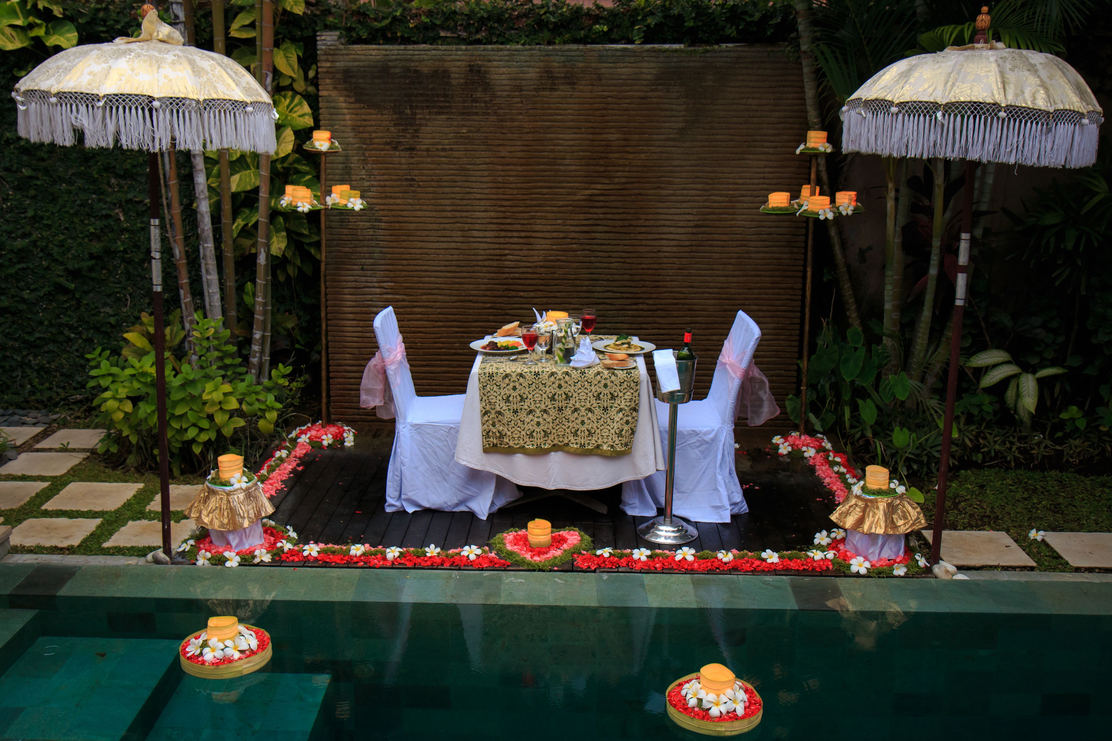 romantic honeymoon villa, free 1 x candle light dinner & 150 minutes truly balinese spa experience | premium bedding, free minibar, in-room safe, desk