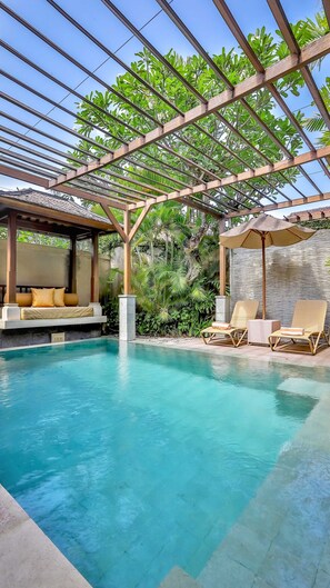 Premium bedding, free minibar, in-room safe, desk - Disini Villa (Seminyak)