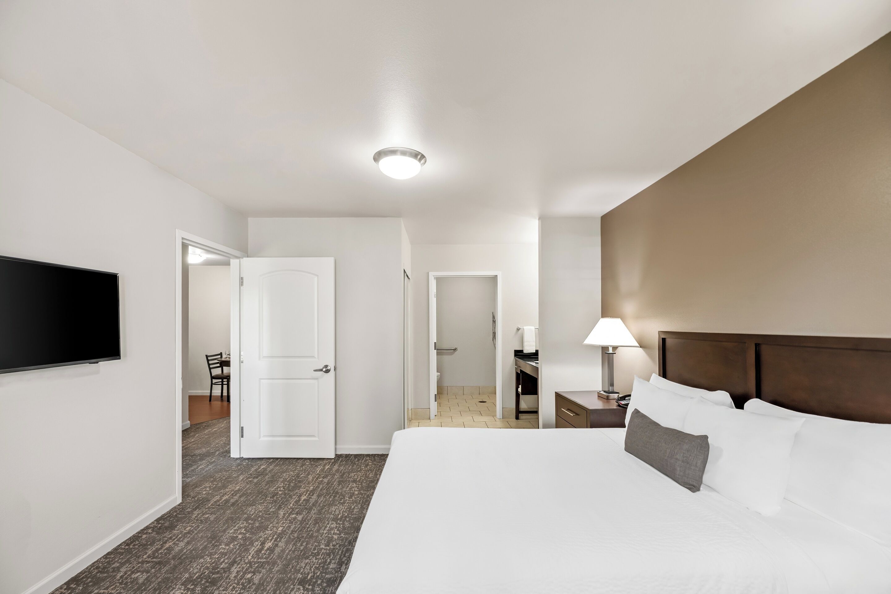 premium bedding, down duvets, pillow-top beds, desk