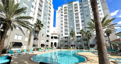 The Point Hotel & Suites