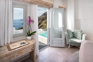 Superior Suite with Outdoor Jacuzzi