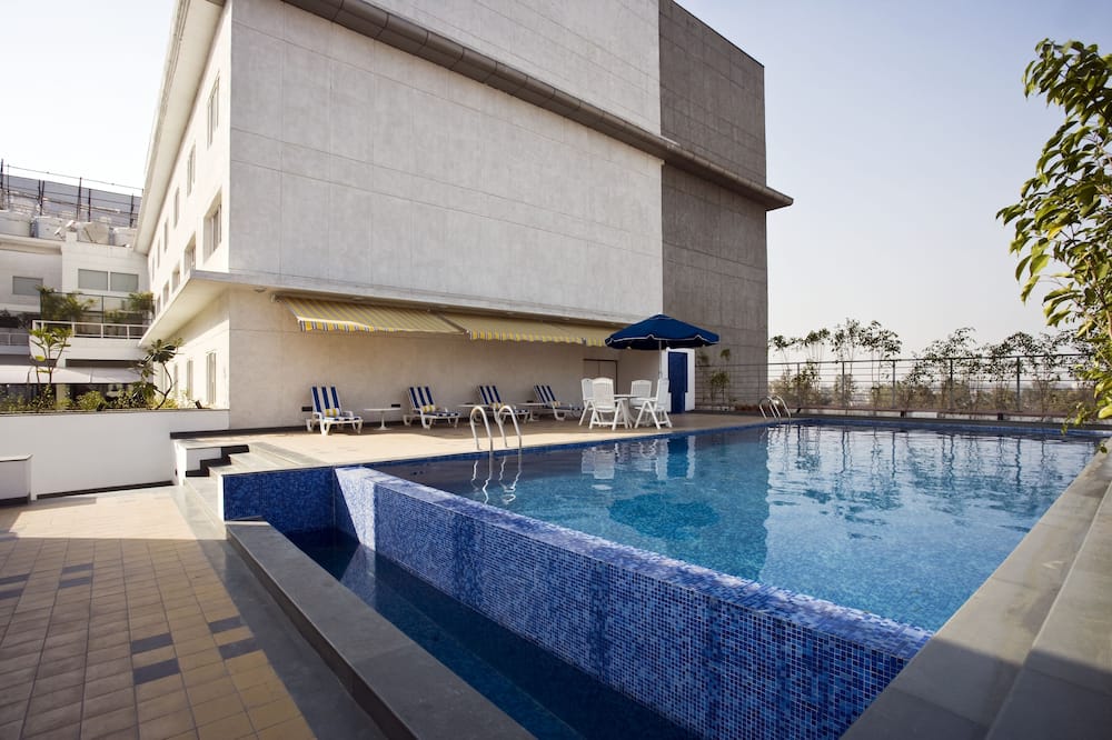 Lemon Tree Hotel, East Delhi Mall, Kaushambi