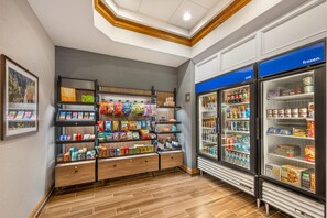 Snack bar - Hampton Inn & Suites Coeur d' Alene (Coeur d'Alene)