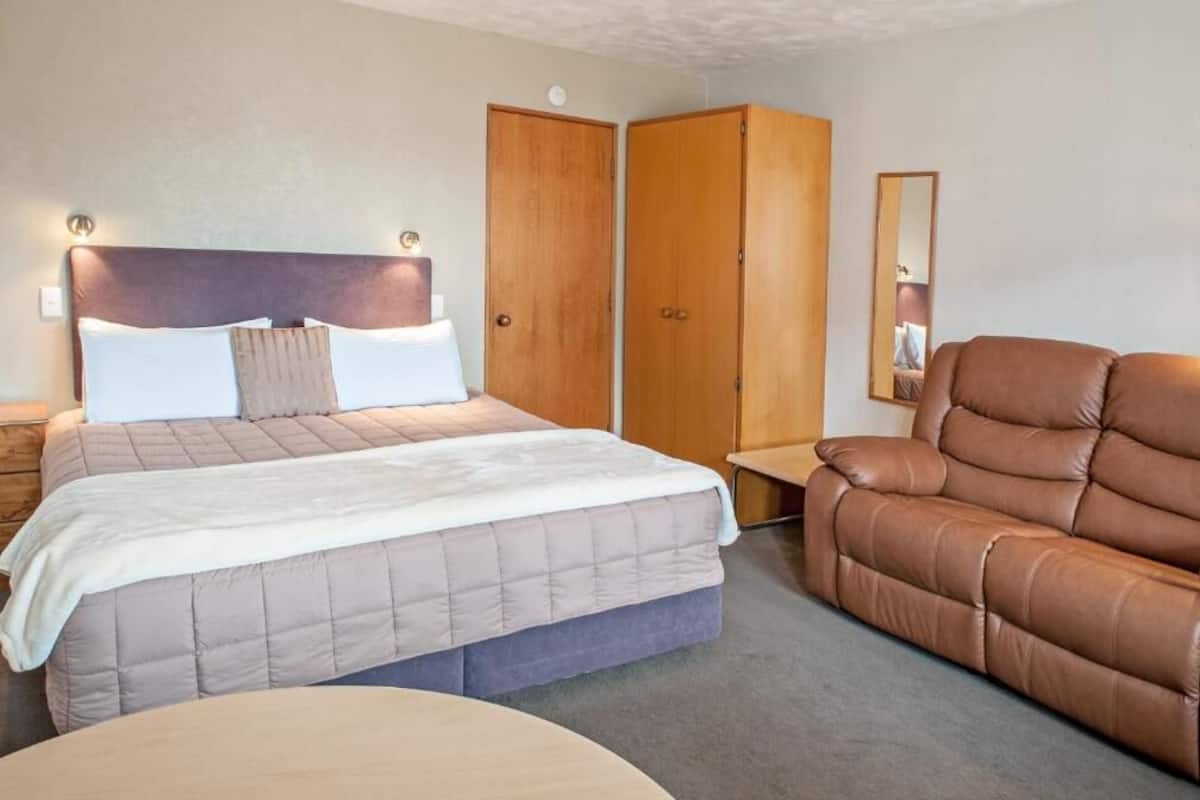 Studio – executive | Skrivebord, blendingsgardiner, strykejern/-brett og wi-fi (inkludert)