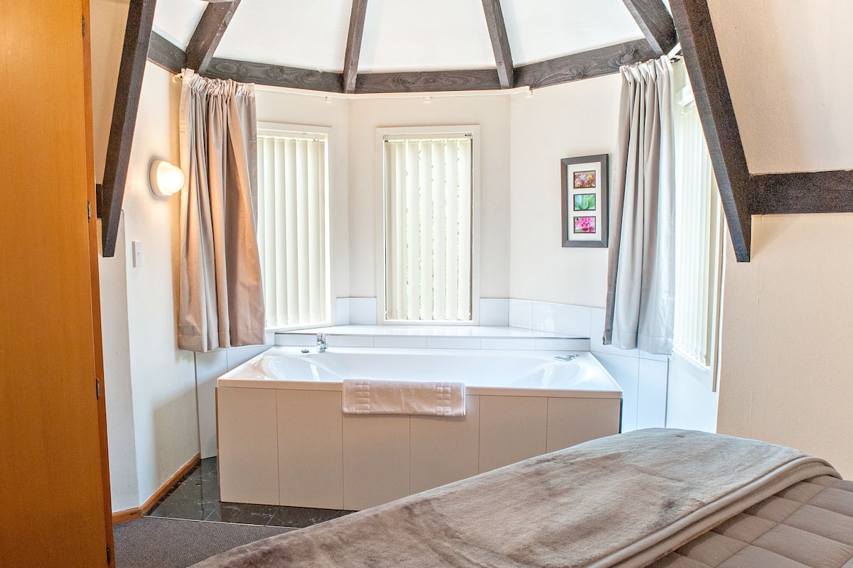 Apartamento, 1 habitación, bañera de hidromasaje | Bañera de hidromasaje