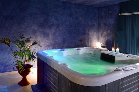 Double Room with Spa access included | Idromassaggio al coperto. Royal Hotel Montevergine