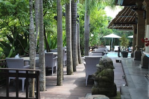 Daily buffet breakfast for a fee - Bali Agung Village (Seminyak)