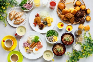 每日供應吃到飽早餐 (每人 JPY3300)