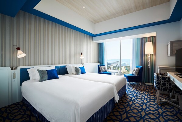 In-room safe, blackout drapes, iron/ironing board, free WiFi - HOTEL UNIVERSAL PORT (Osaka)