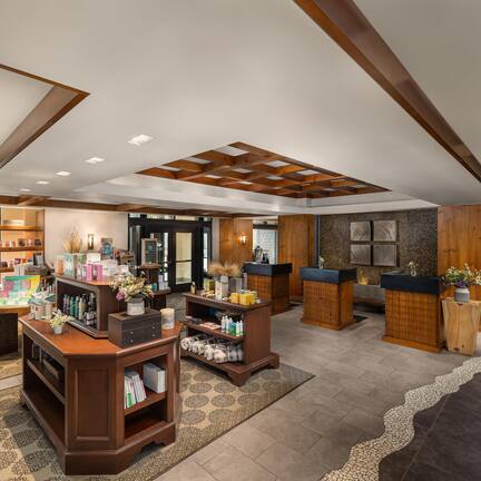 Sauna, hot tub, steam room, body treatments, hydrotherapy, aromatherapy