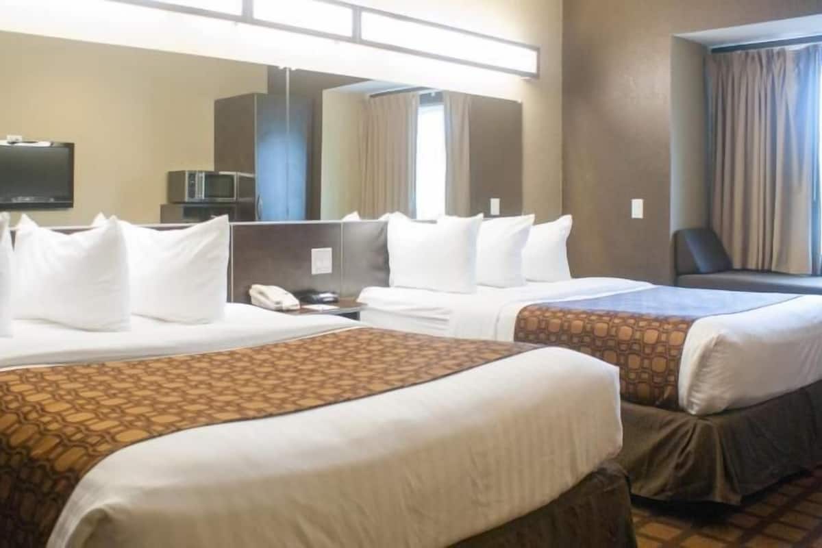 Pillow-top beds, in-room safe, desk, blackout curtains