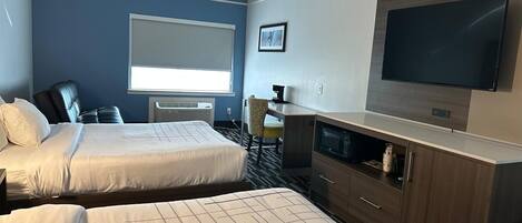 Studio Suite, 2 Queen Beds, Non Smoking | Tempur-Pedic beds, in-room safe, desk, iron/ironing board