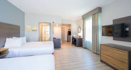 Hawthorn Extended Stay by Wyndham Panama City Beach