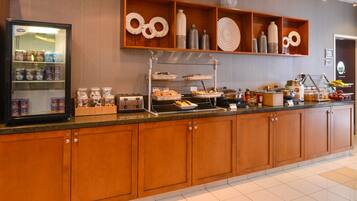 Free daily buffet breakfast
