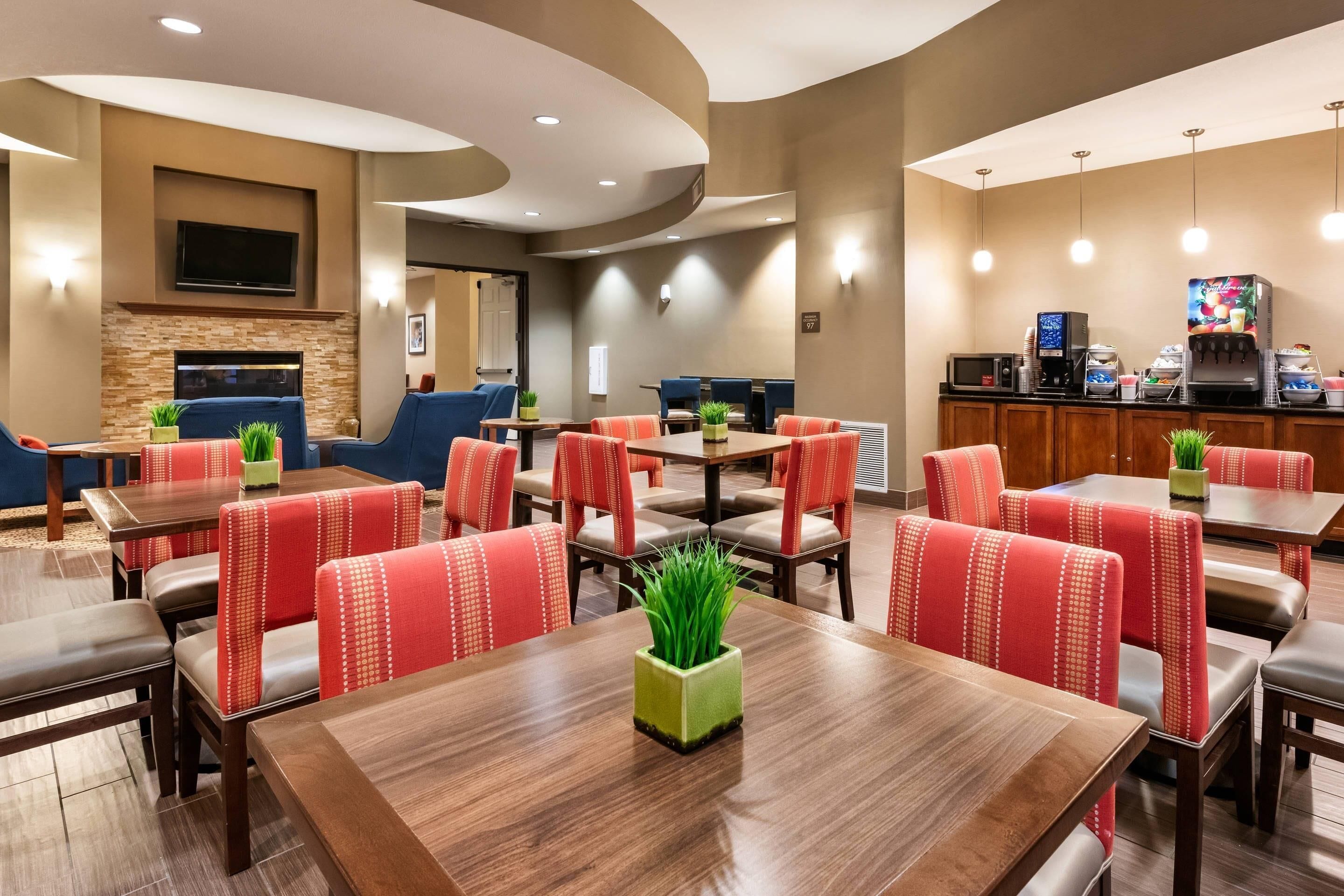 Free daily buffet breakfast