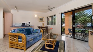Self Contained 2 Bedroom Apartment | Living area | Flat-screen TV, DVD player - Central Plaza Apartments (Cairns North)