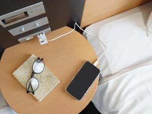 Chambre, 2 lits jumeaux, non-fumeur | Literie de qualité, bureau, espace de travail pour ordinateurs portables