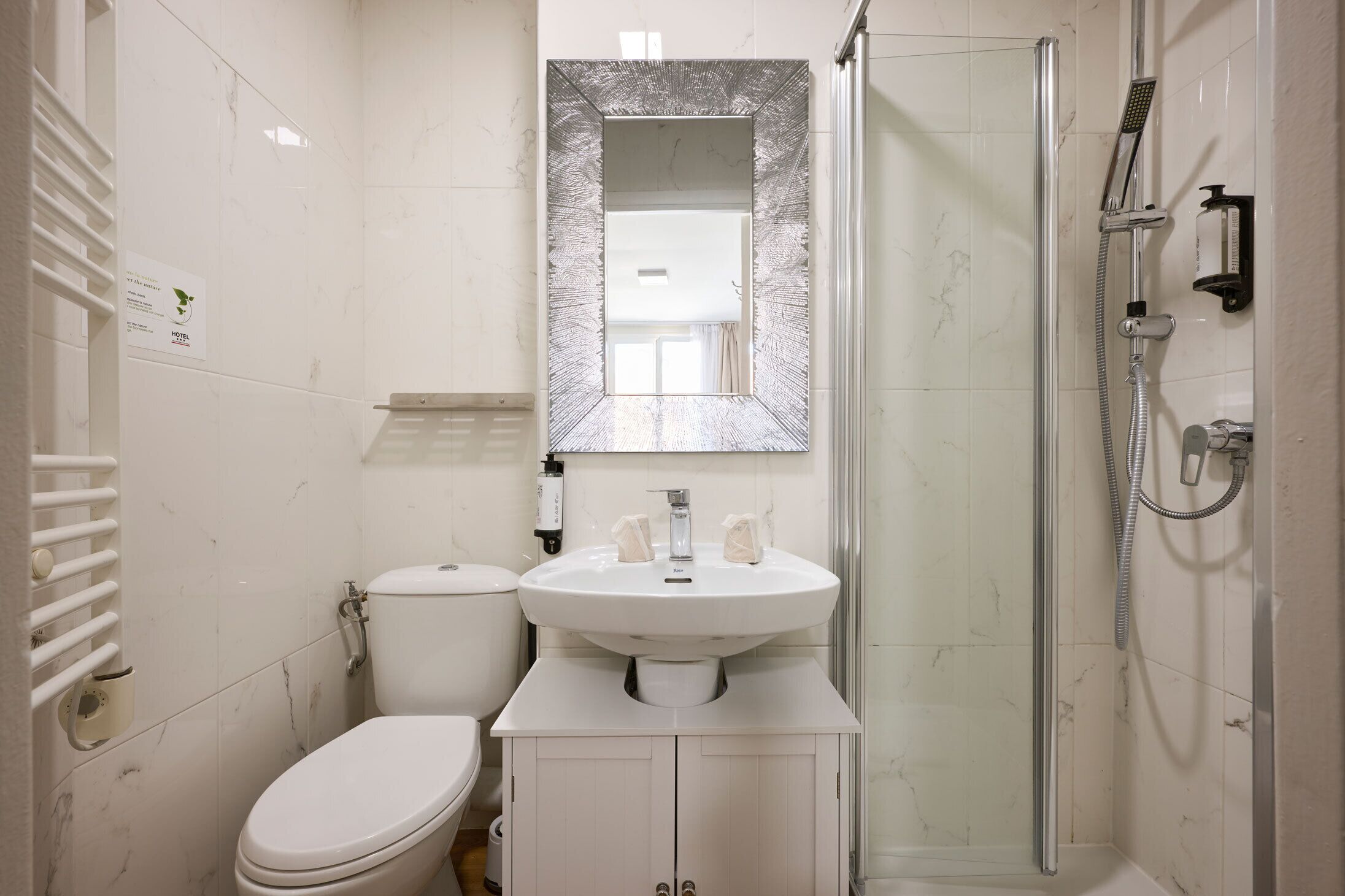 comfort double room, 1 double bed | bathroom | free toiletries, hair dryer, towels