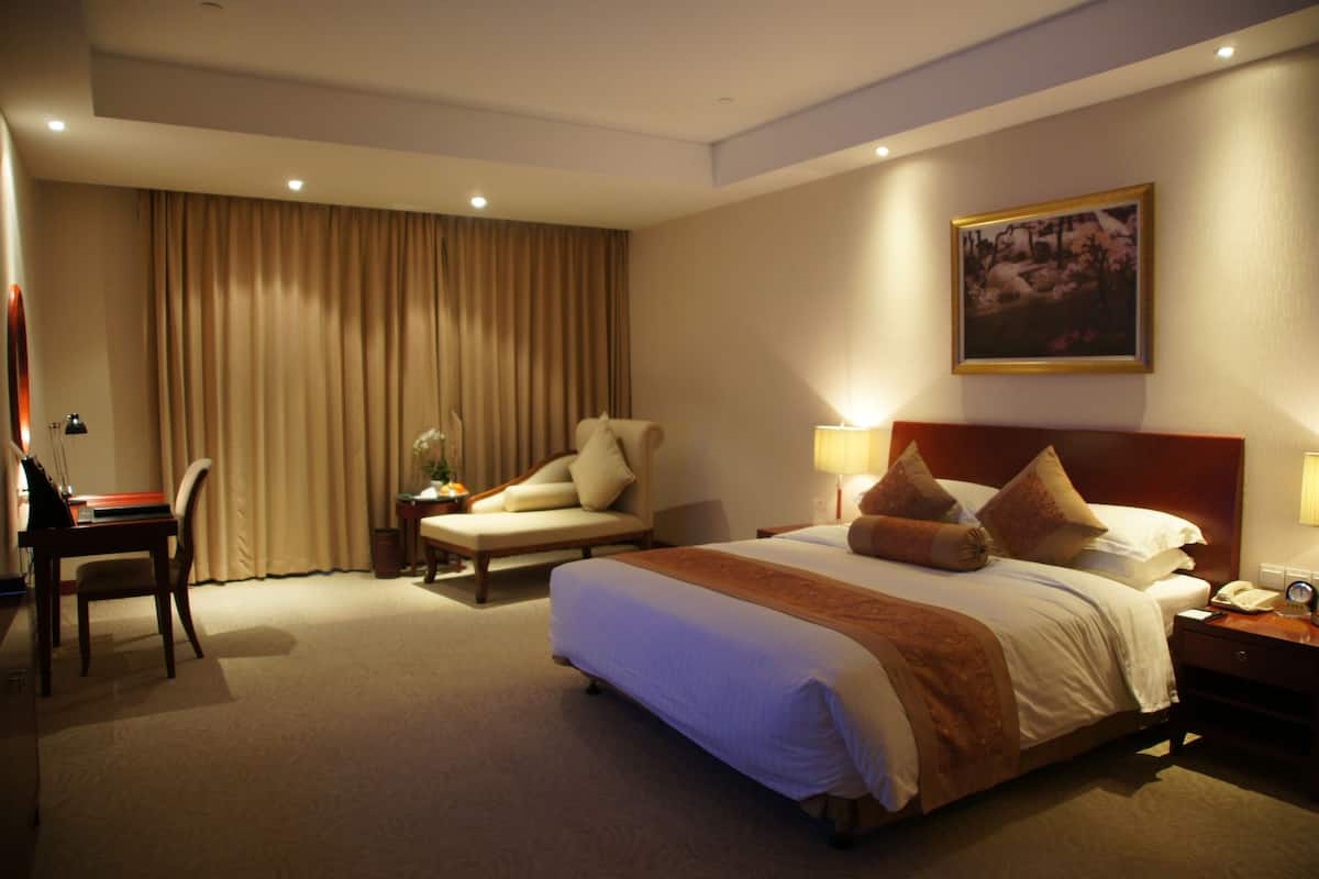 1 chambre, literie de qualité supérieure, couette en duvet d'oie