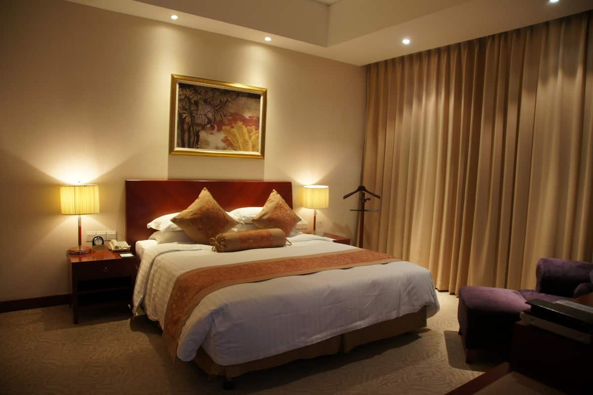 Suíte Superior | 1 quarto, roupas de cama premium, edredons de pluma, frigobar