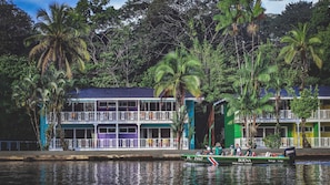 Fachada da propriedade