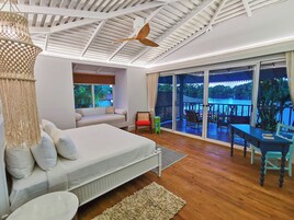 Miss Evelyn Balcony Suites | Premium bedding, down comforters, pillowtop beds, in-room safe