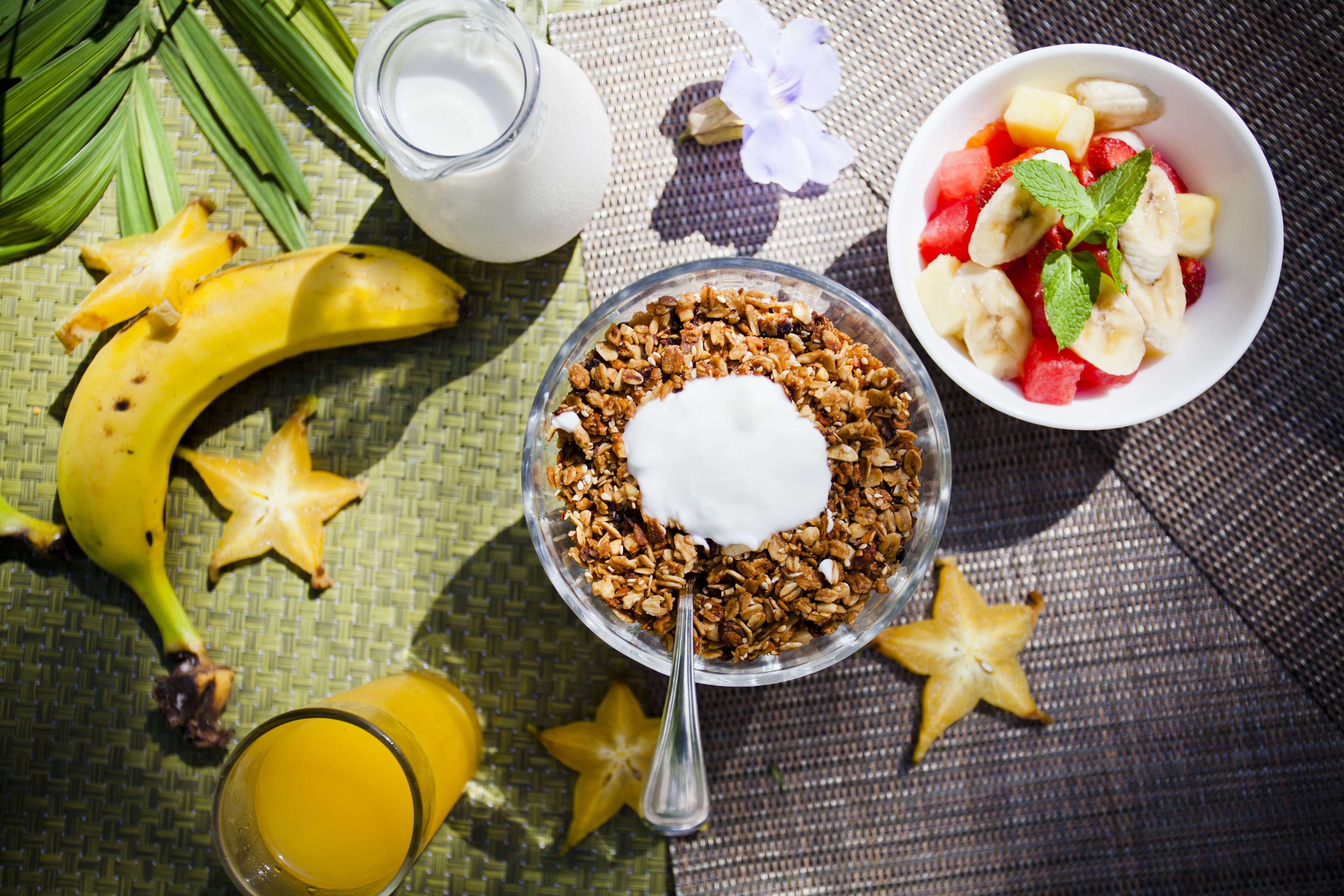 free daily cooked-to-order breakfast