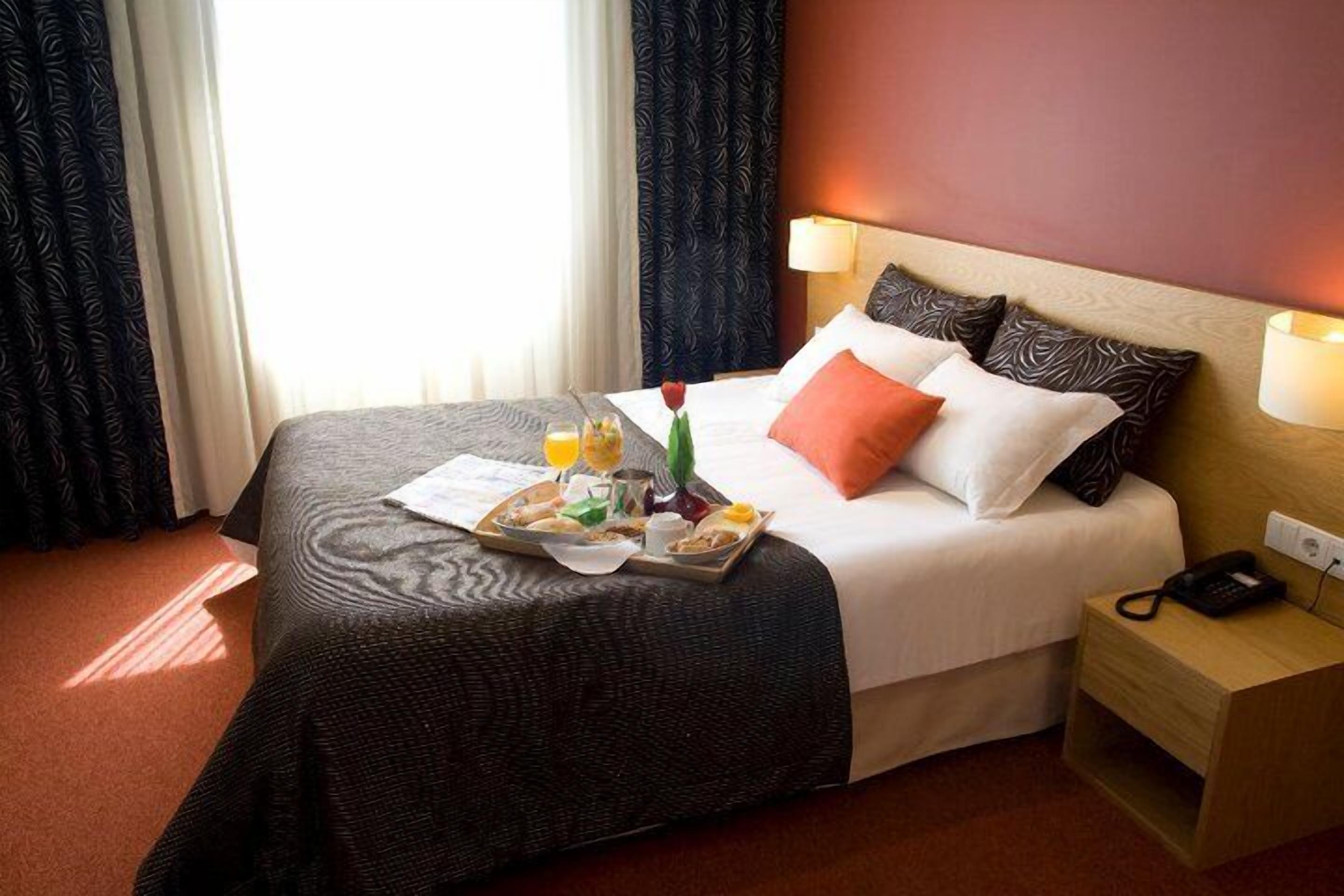 公寓, 1 间卧室 | 3 多间卧室、客房内保险箱、办公桌、免费 WiFi