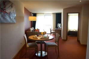 Apartment, 1 Bedroom (3 People) | Living area