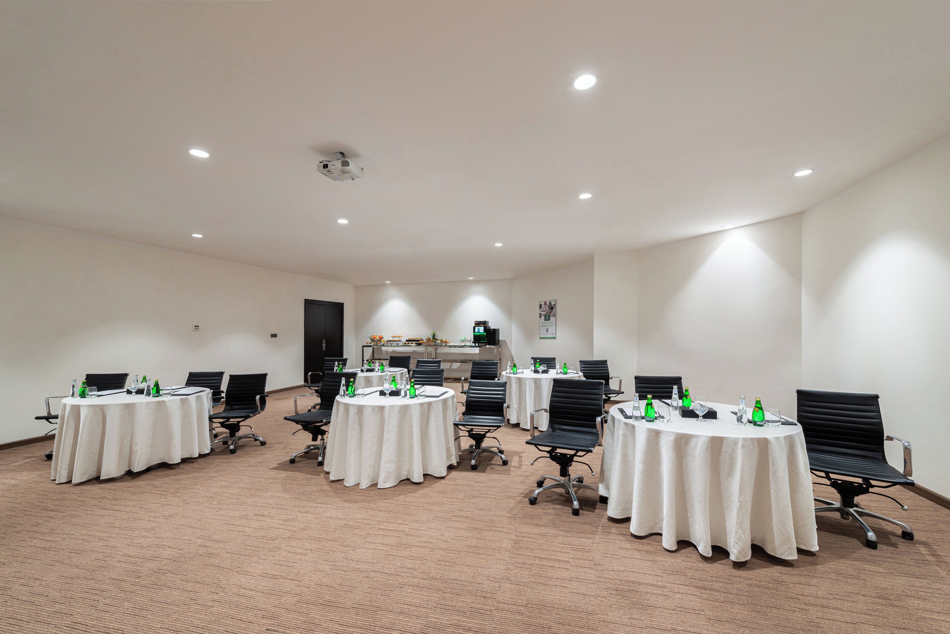 Photo - Holiday Inn Riyadh al qasr by IHG