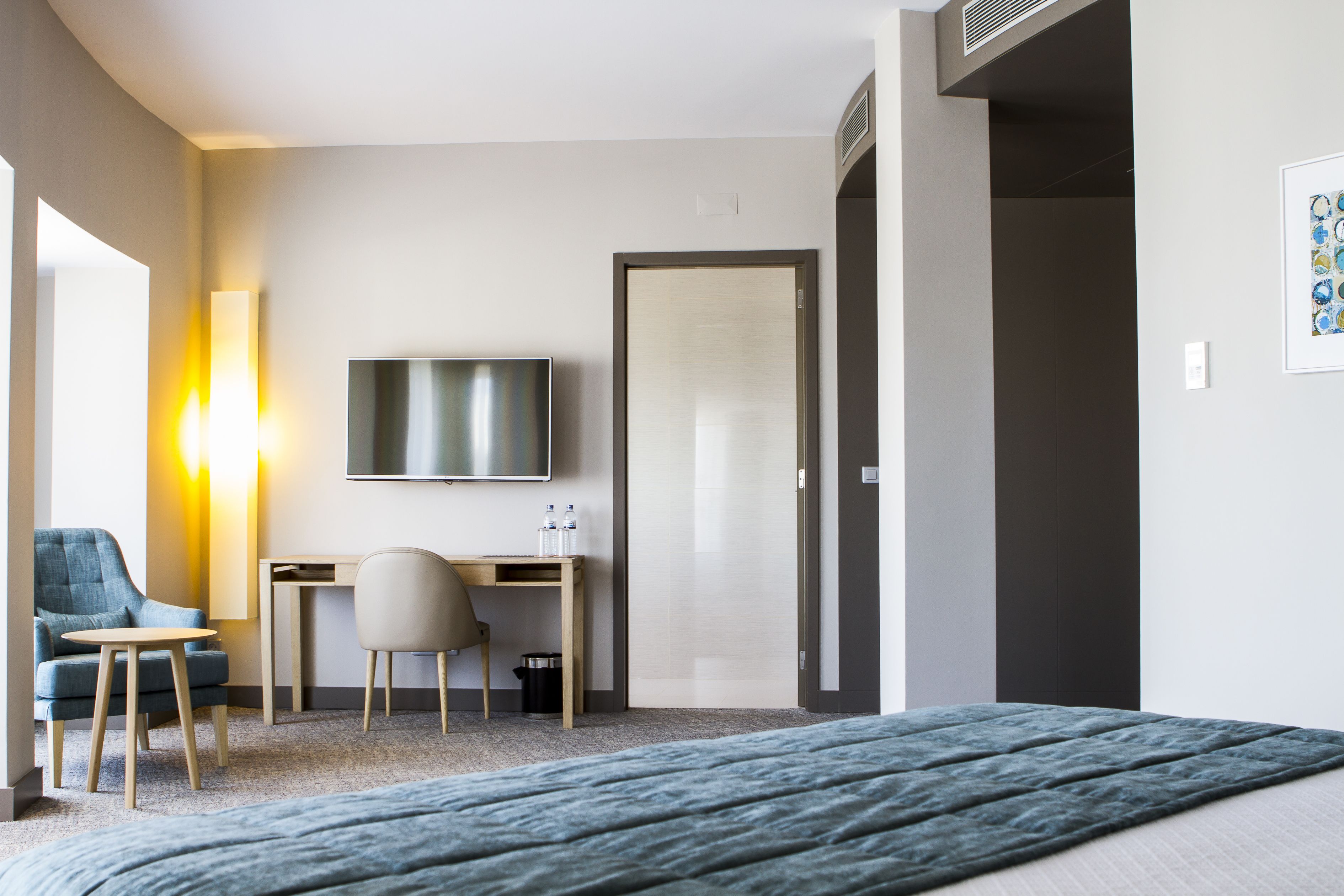 1 bedroom, minibar, in-room safe, desk