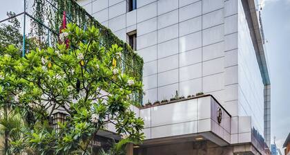 Hotel Kohinoor Continental, Airport - Newly Renovated