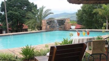 Outdoor pool, pool umbrellas