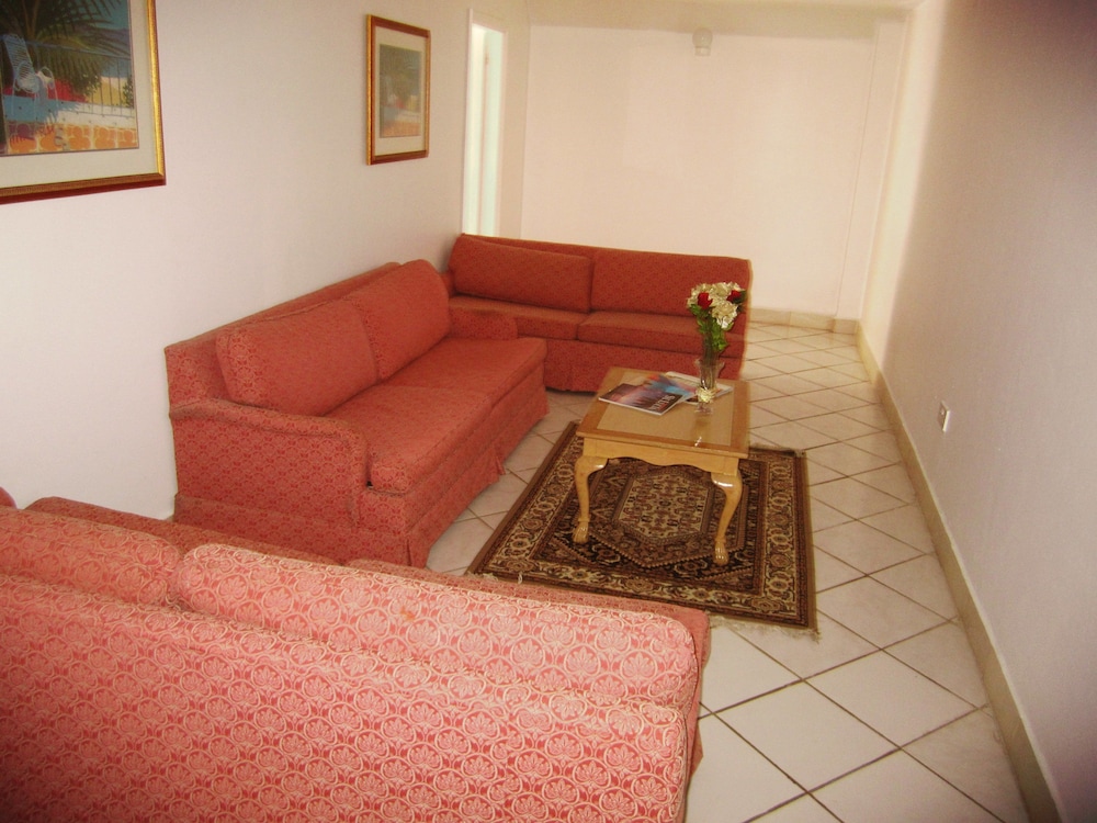 The Downtown by null