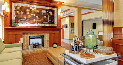 Hilton Garden Inn Ottawa Airport