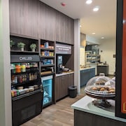 Hilton Garden Inn Ottawa Airport