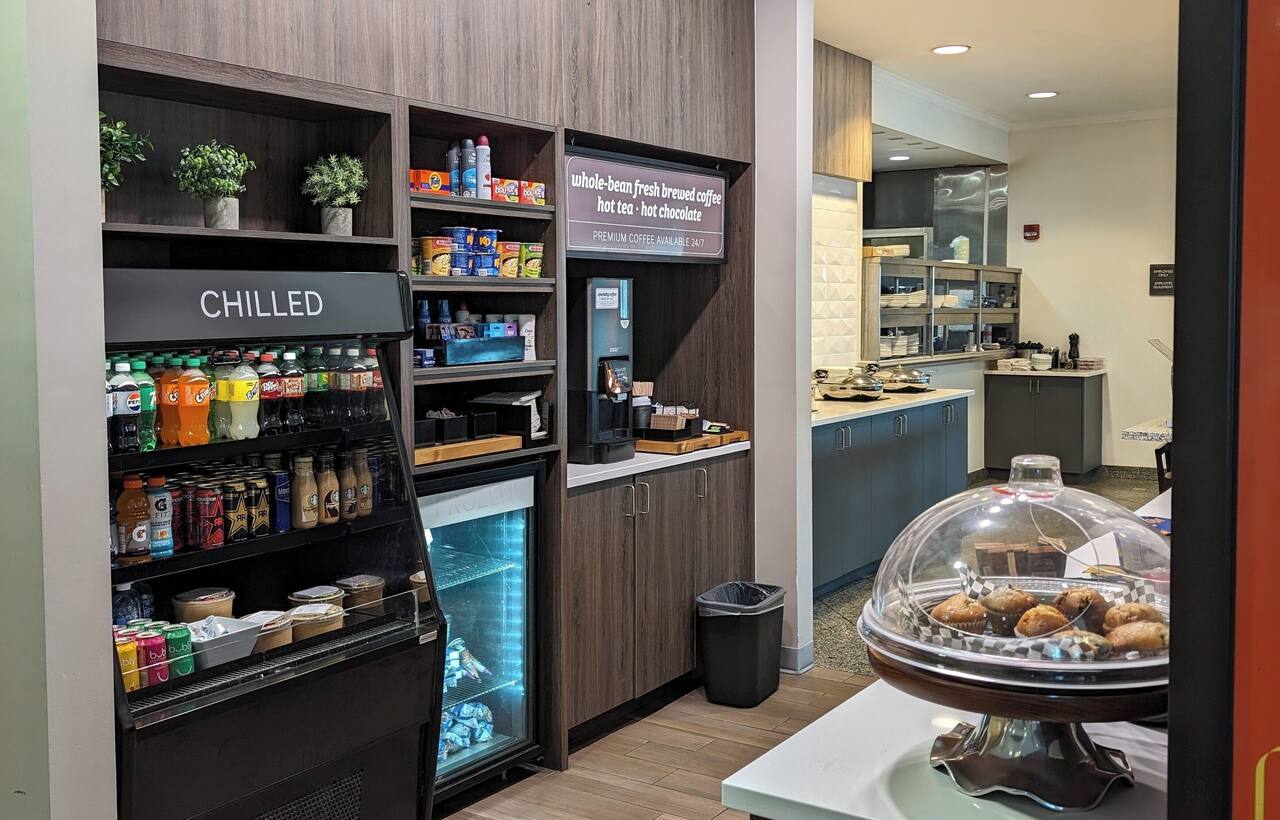 Hilton Garden Inn Ottawa Airport