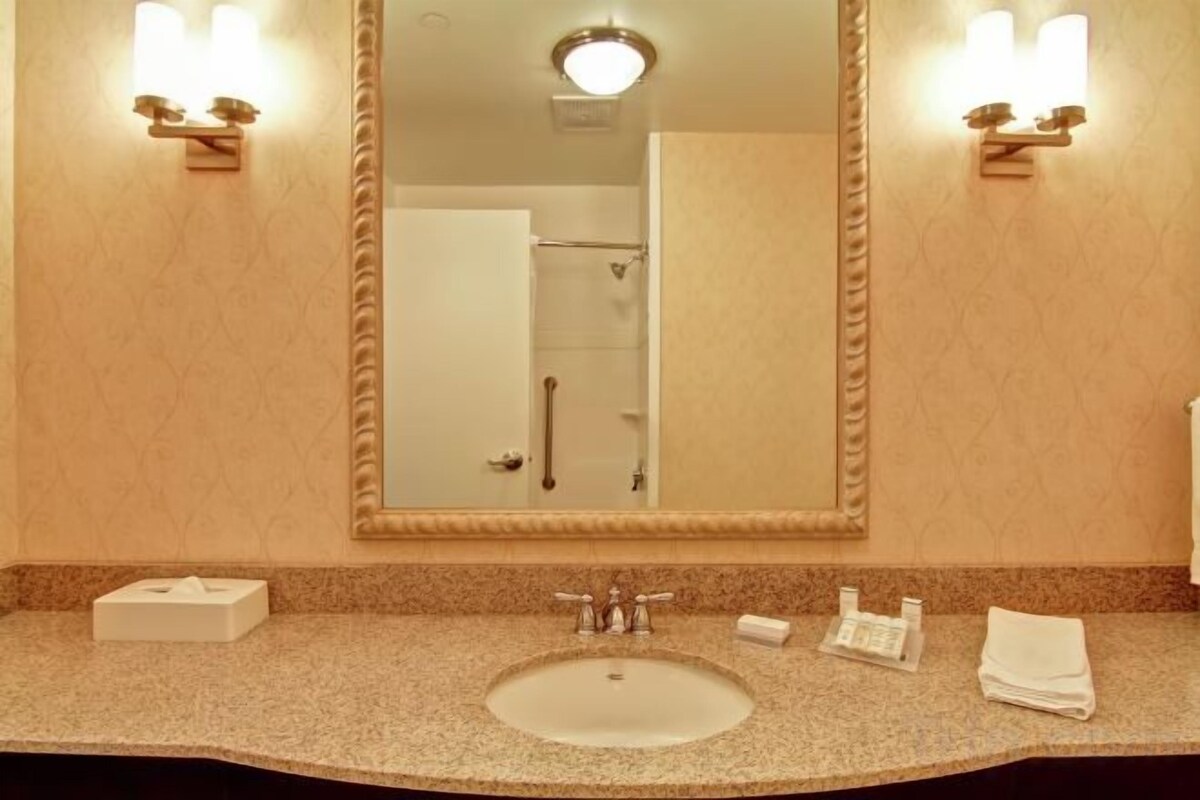 Free toiletries, hair dryer, towels, soap
