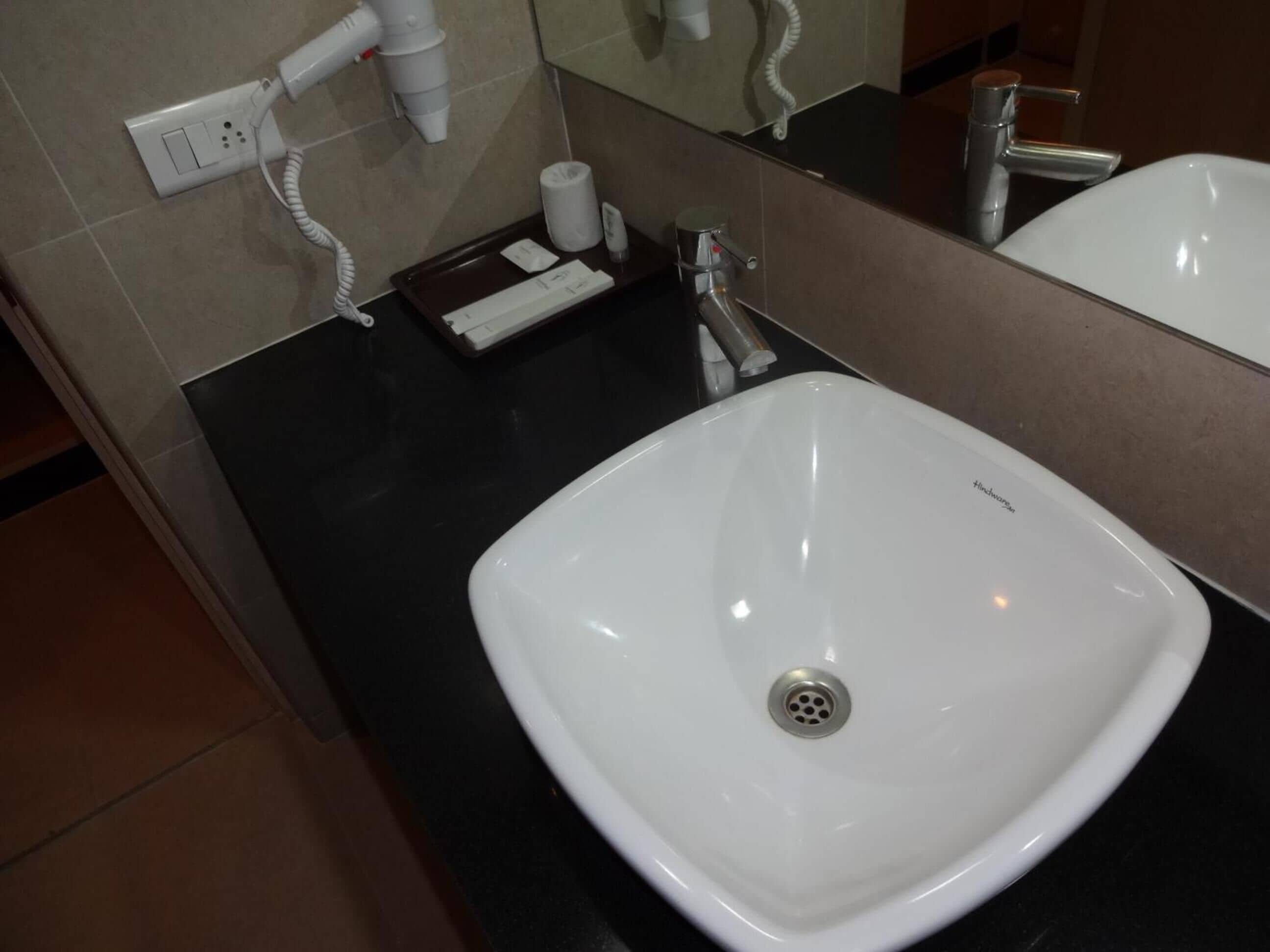 combined shower/bathtub, free toiletries, hair dryer, bathrobes