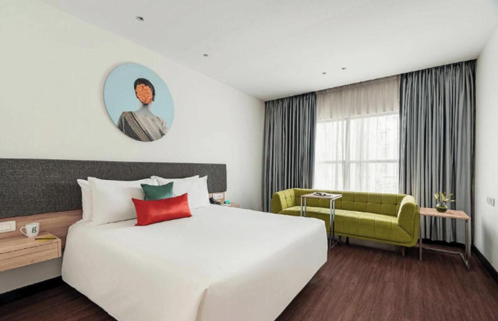 Deluxe Double Room | Peralatan tempat tidur premium, tilam berlapik, bar mini 