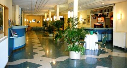 Hotel Bara Junior