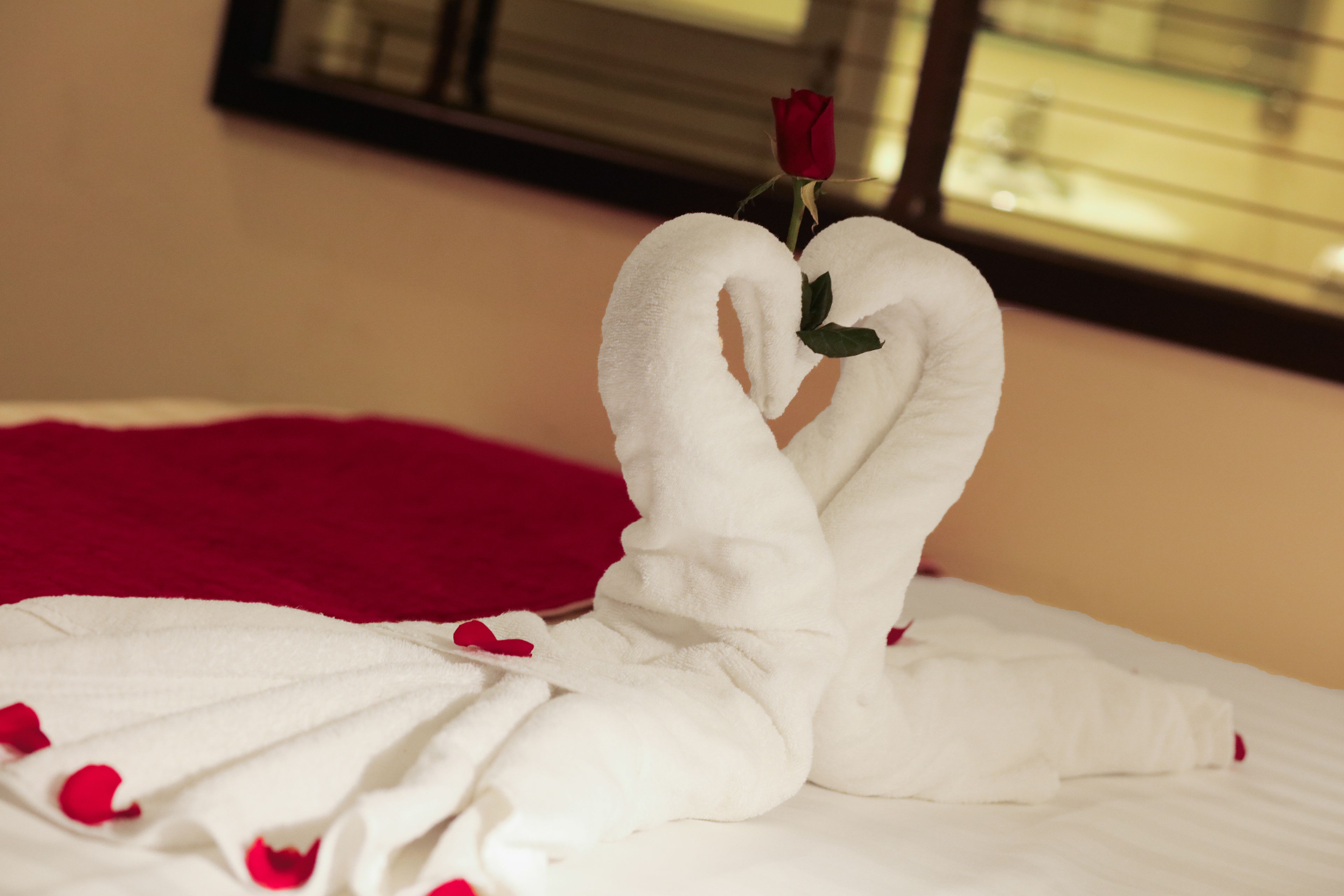 superior double or twin room, 2 single beds | 1 bedroom, premium bedding, minibar, in-room safe