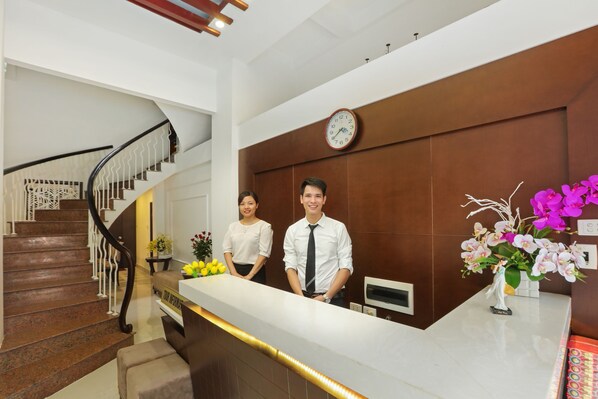 Reception - Hanoi La Vision Hotel (Hanoi)
