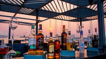 Bar (in der Unterkunft)