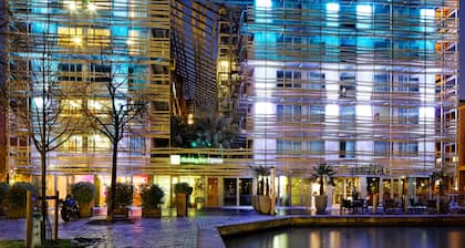 Holiday Inn Express Paris-Canal de la Villette by IHG