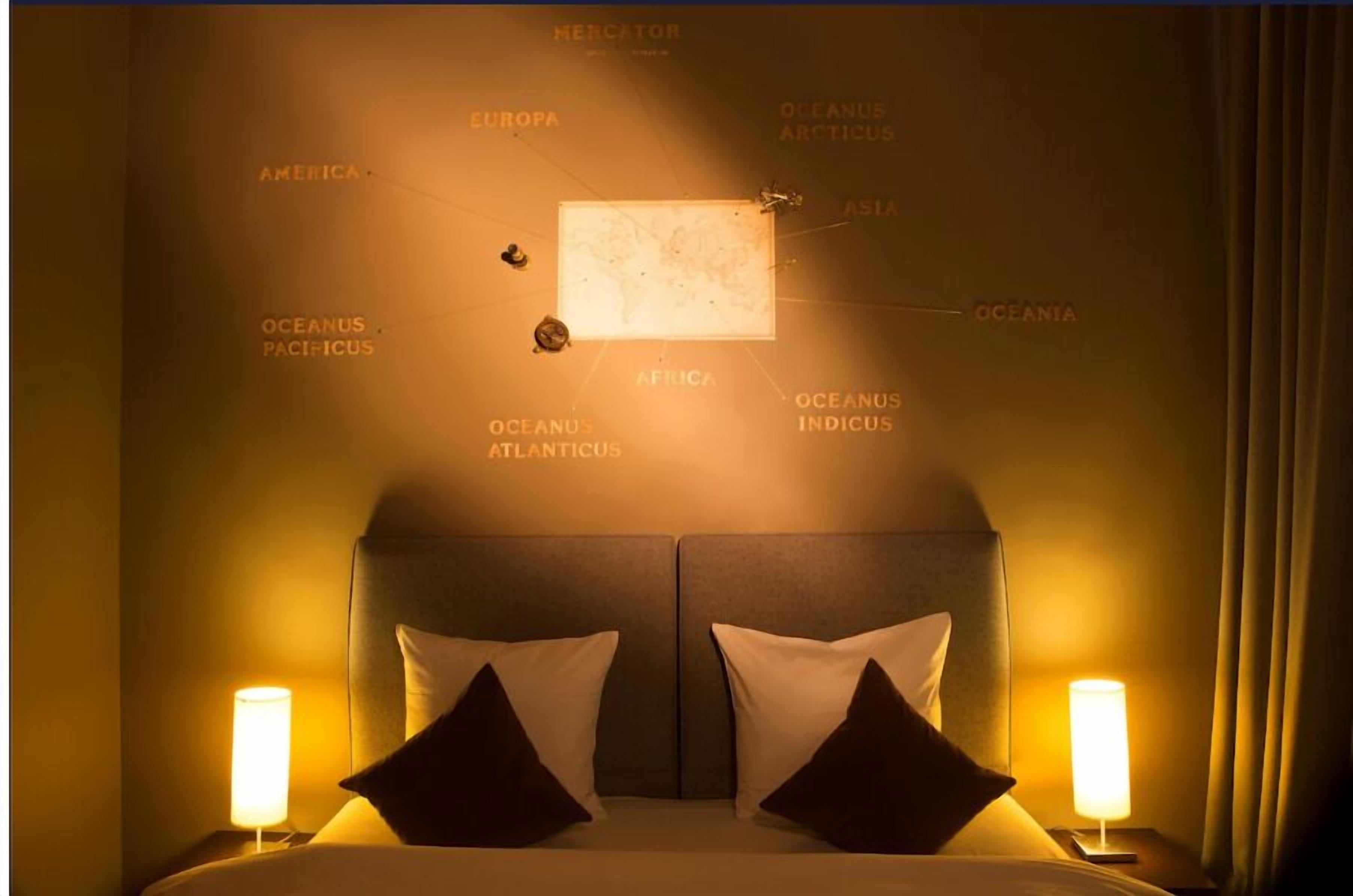 Kahden hengen standard-huone (Lower Floor) | Ylelliset vuodevaatteet, yksilöllisesti sisustettu, työpöytä