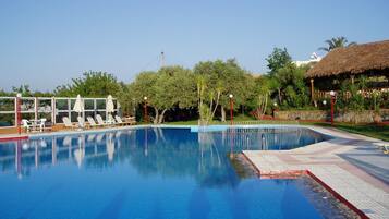 Outdoor pool, pool umbrellas
