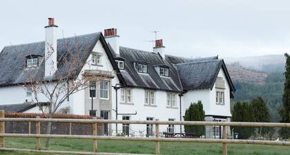 The Lovat, Loch Ness
