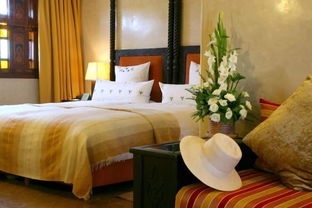 Ropa de cama de alta calidad y minibar